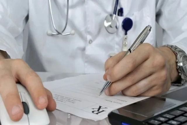 ΗΔΙΚΑ: πουθενά στη συνταγογράφηση δε γίνεται αναφορά στον προσδόκιμο χρόνο επιβίωσης του ασθενή