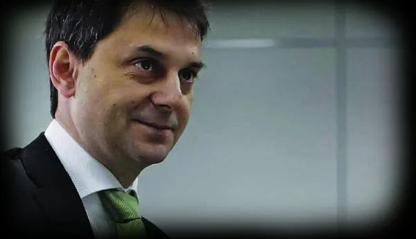 Επίκαιρη Ερώτηση Θεοχάρη προς τον πρωθυπουργό για τις αποκαλύψεις Βαρουφάκη