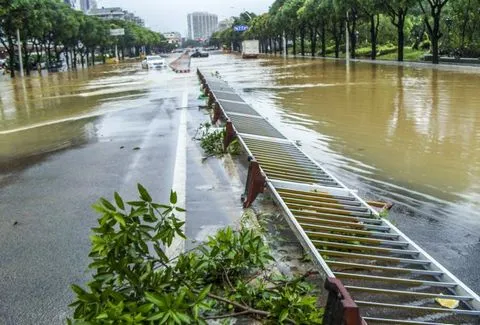 Φλόριντα: Χωρίς ρεύμα και πρόσβαση στα σπίτια τους 6 εκατ. πολίτες