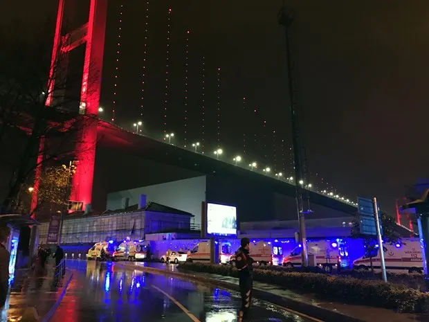 Αιματηρή επίθεση με 39 νεκρούς και τραυματίες στην Κωνσταντινούπολη