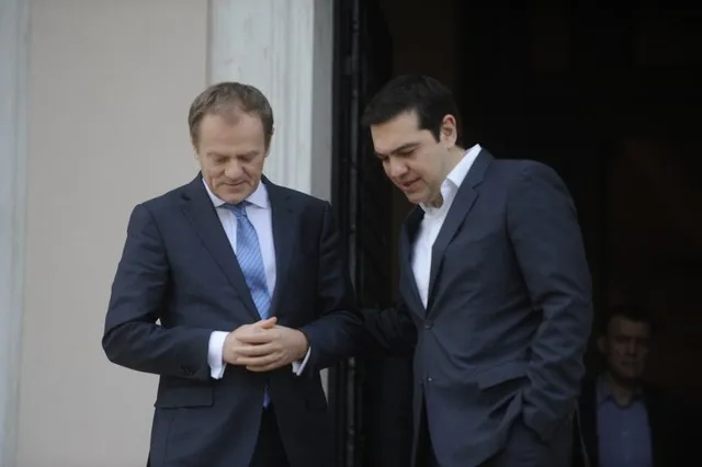 Στο Μαξίμου ο Τουσκ - Συναντάται με Τσίπρα