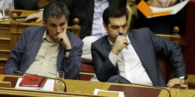 Και τώρα ανασχηματισμός;