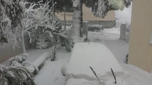 Χωρίς ρεύμα και νερό παραμένουν Αλόννησος - Σκόπελος