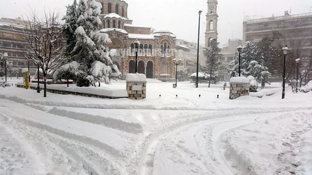 Κλειστά και την Παρασκευή τα σχολεία στον Βόλο