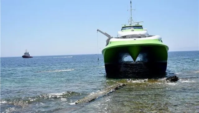 Μηχανική βλάβη σε υδροπτέρυγο με 141 επιβάτες έξω από το λιμάνι της Αίγινας