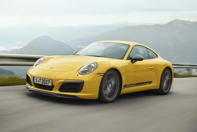 2018 Porsche 911 T: Το «εγγόνι» του μοντέλου των 60 's είναι εδώ και συναρπάζει! (vid)