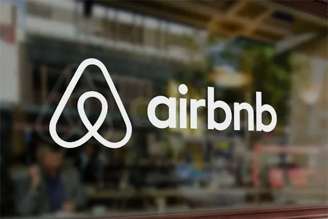 Airbnb: Προθεσμία έως τις 28/2 για την ηλεκτρονική θεώρηση των μισθώσεων 