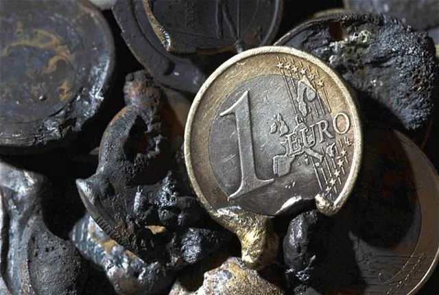 Handelsblatt: «Αφήστε τον Τσίπρα να δράσει!»