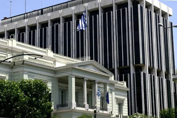 Καταδικάζει την εκτόξευση πυραύλου από τη Β. Κορέα το ΥΠΕΞ