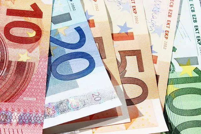 Εφάπαξ επίδομα σε κάθε άνεργο νέο 18-24 ετών