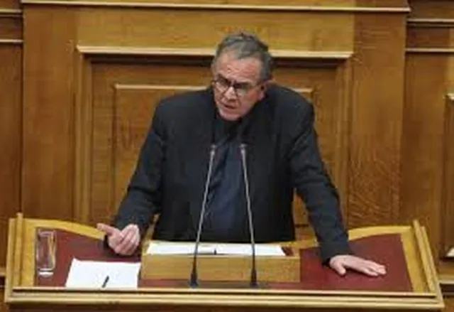 Μουζάλας: Διαφιλονικούμενη αλλά αποτελεσματική η συμφωνία για το προσφυγικό