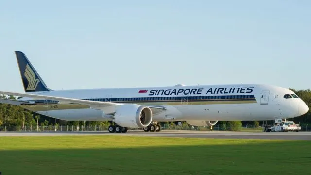 Singapore Airlines: Το πρώτο Boeing 787-10 σε πτήση για ΟΣΑΚΑ