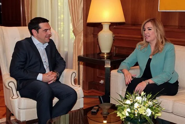Συμμαχία με την Κεντροαριστερά για το Σκοπιανό