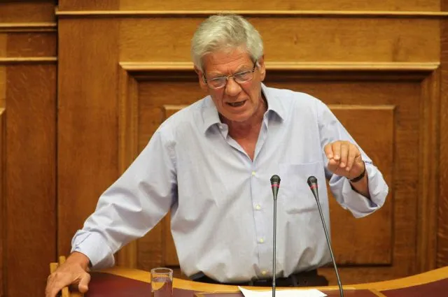 Μάκης Μπαλαούρας: Αιδώς, στρατευμένα ΜΜΕ
