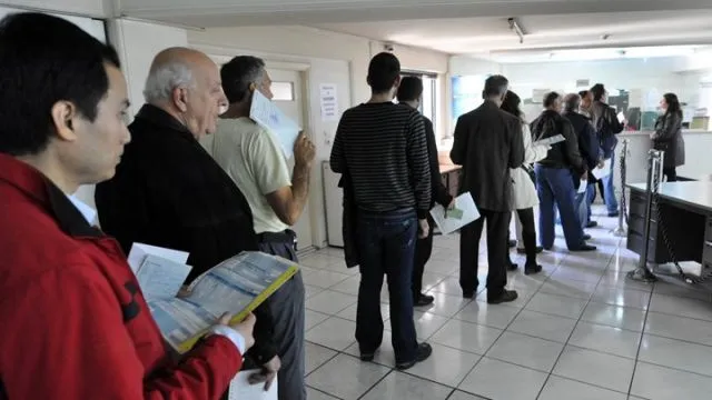 Πρόστιμο 100 ευρώ για πληρωμές με μετρητά!