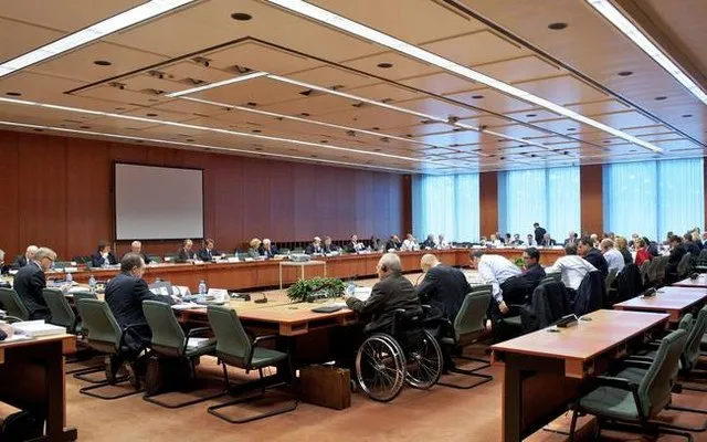 ΕΕ: Στα 6 δισ. η δόση για τη γ' αξιολόγηση σύμφωνα με πηγές
