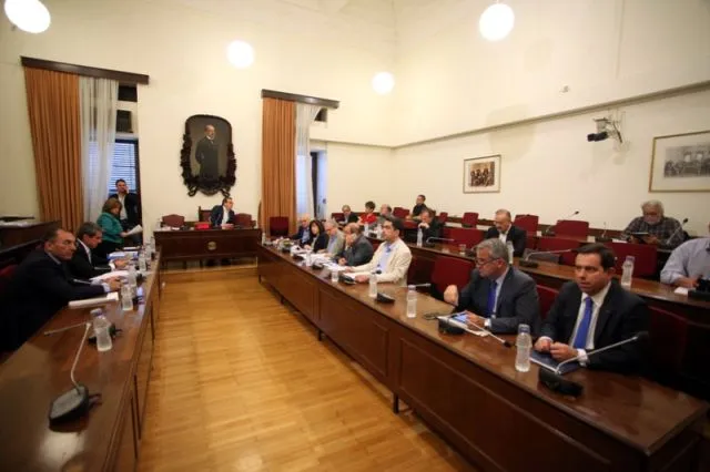 Προκαταρκτική για Novartis: Με αποχώρηση απειλεί η Δημοκρατική Συμπαράταξη