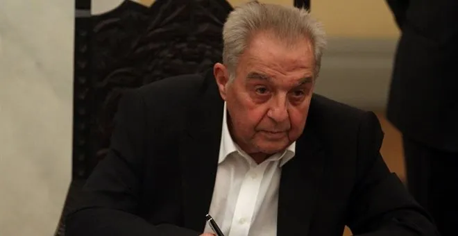 Φλαμπουράρης: Στην κυβέρνηση τα κλειδιά της χώρας μετά τον Αύγουστο