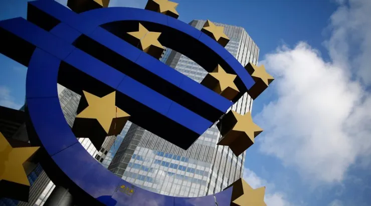 Ταφόπλακα της Κομισιόν στα σενάρια για προληπτική γραμμή και νέο μνημόνιο