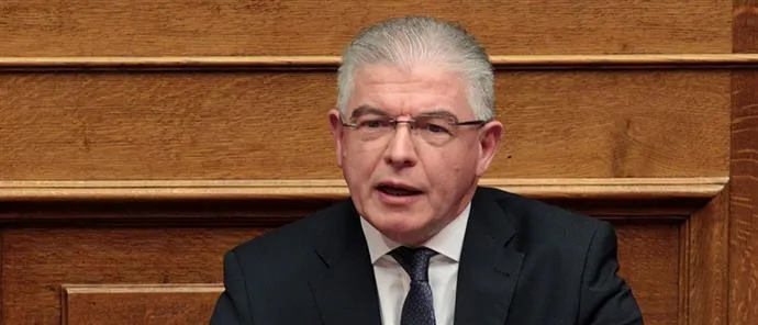 «Όχι» στην Επιτροπή για Novartis και από Λυκουρέντζο