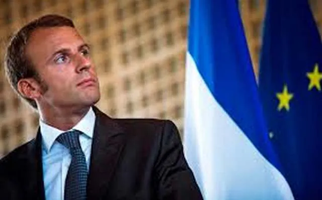 Σε ρόλο αφηγητή σε μουσικό παραμύθι ο Εμανουέλ Μακρόν