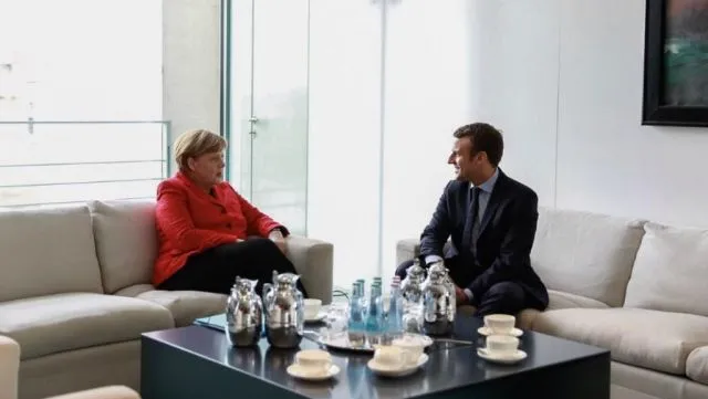 Μέρκελ: Απαραίτητη η σταθερότητα στη Γερμανία για το ευρωπαϊκό οικοδόμημα