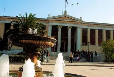 Αυξάνεται ο αριθμός των εισακτέων στα Πανεπιστήμια την επόμενη χρονιά