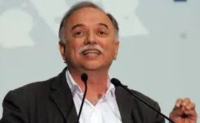 Παπαδημούλης: Τι πρέπει να περιλαμβάνει η συμφωνία με την πΓΔΜ