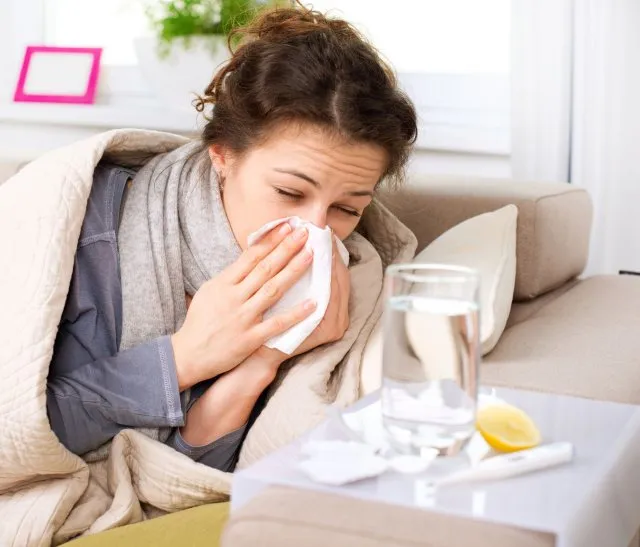PNAS: Η γρίπη μπορεί να μεταδοθεί μόνο με την αναπνοή!