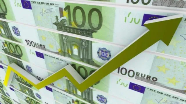 Θα μειωθούν φόροι, όχι το αφορολόγητο όριο