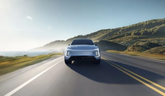 H SF Motors ανακοίνωσε την κατασκευή έξυπνων ηλεκτρικών SUVs (vid)