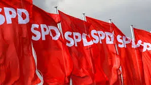 Γερμανία: Υποχωρεί η αποδοχή του SPD έναντι του μπλοκ της Μέρκελ