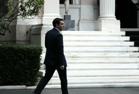 Άτυπο κυβερνητικό συμβούλιο συγκαλεί ο Τσίπρας