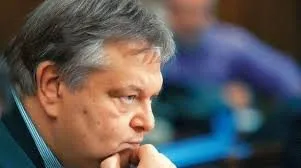 Νέες αιχμές Βενιζέλου κατά της Γεννηματά για τη Συνταγματική Αναθεώρηση