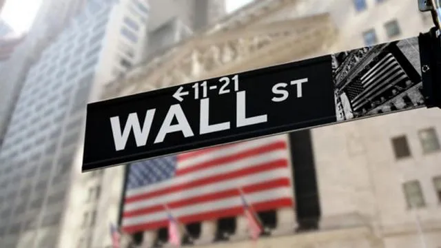 Wall Street: Βουτιά λόγω δασμών Τραμπ