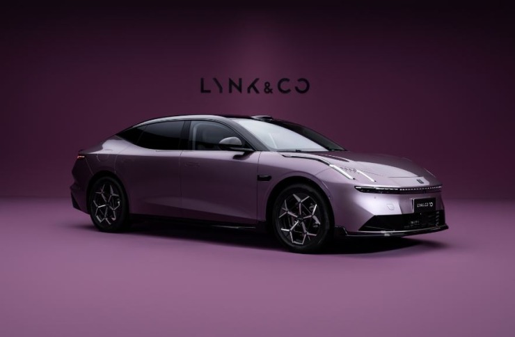 Lynk & Co 10 EM-P: Το νέο plug-in υβριδικό με 523 ίππους και αυτονομία έως 240 km