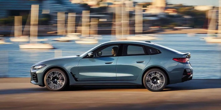 Νέα BMW i4 2026: Αυτονομία, ισχύς και premium τεχνολογία σε ένα