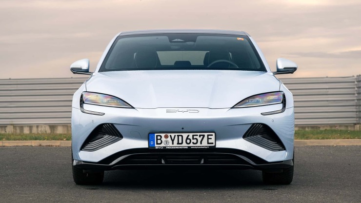 Πώς το BYD Seal κάνει την Ευρώπη να δει αλλιώς τα κινεζικά ηλεκτρικά αυτοκίνητα