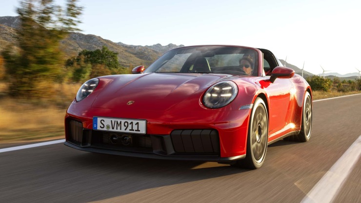 Porsche: Η πρώτη υβριδική 911 έχει 532 ίππους!