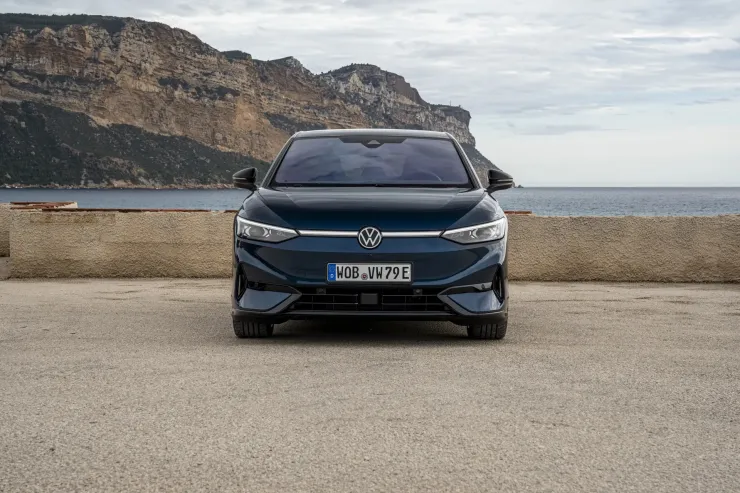 Η Volkswagen δεν θα προχωρήσει σε κιβώτια 2 ταχυτήτων στα EV