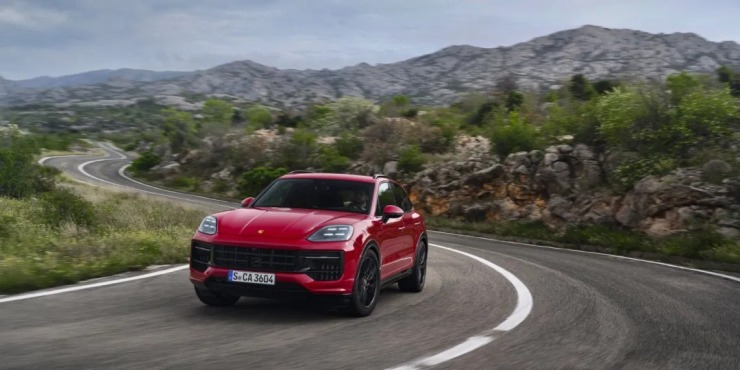 Ηλεκτρική Porsche Cayenne: Έσπασε ρεκόρ πριν καν κυκλοφορήσει!
