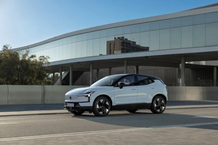 Το Volvo EX30 από €29.900 και συνολικό όφελος έως €10.000 για όλα τα ηλεκτρικά Volvo