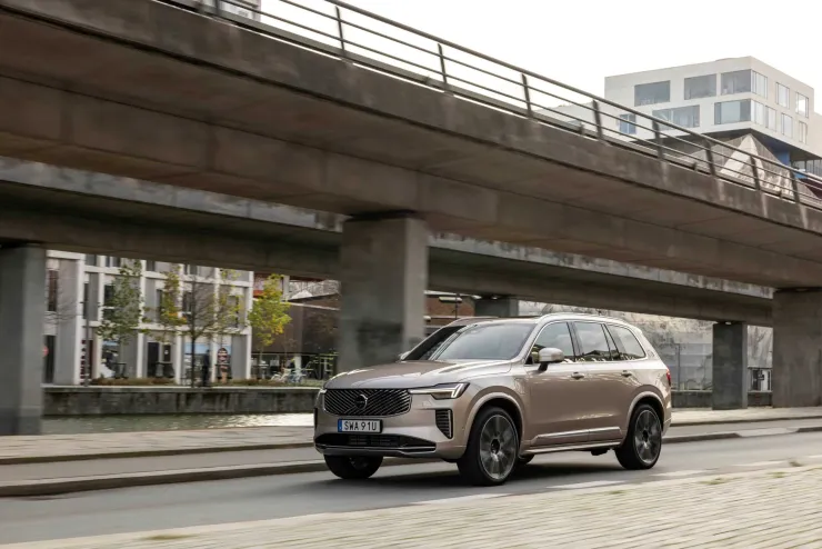 Στον δρόμο το εκατομμυριοστό Volvo PHEV