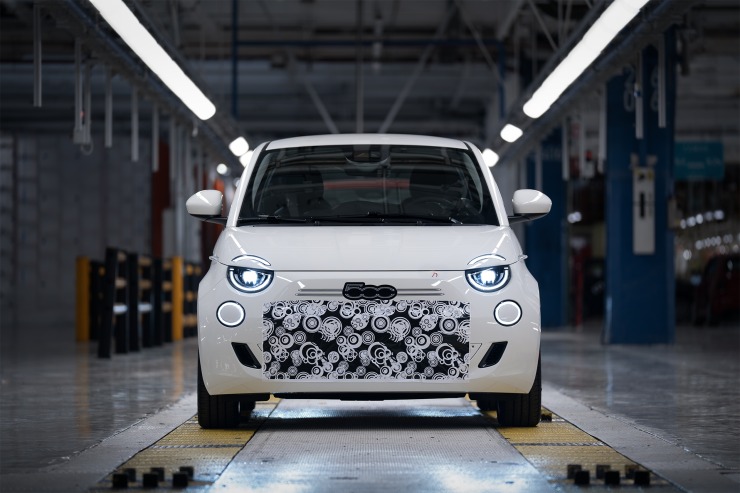 Έτοιμη η γραμμή συναρμολόγησης του νέου FIAT 500 Hybrid στο εργοστάσιο του Mirafiori