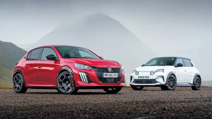 Peugeot E-208 GTi vs Alpine A290: Γαλλικός εμφύλιος στα hot hatch