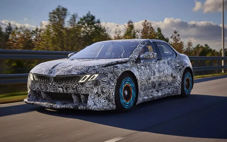 BMW: Η ηλεκτρική σειρά 3 έρχεται με αιχμή του δόρατος την iM3