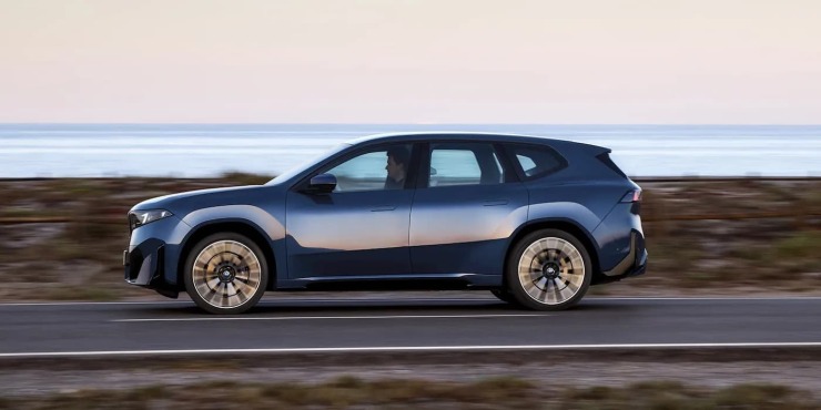 Η νέα BMW iX3 διένυσε 1.007 χιλιόμετρα με μία φόρτιση!