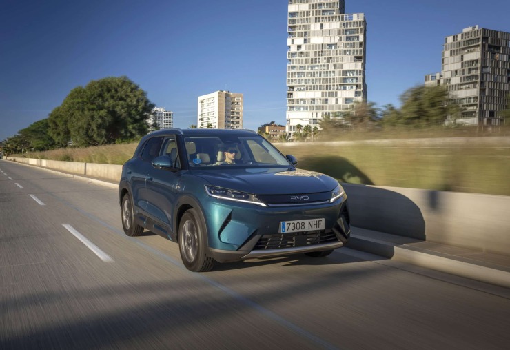 Έρχεται στην Ευρώπη το Super Hybrid BYD ATTO 2 DM-i