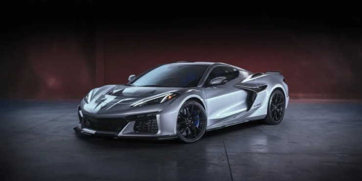 Η νέα υβριδική Corvette ZR1X των 1.250 PS εκτοξεύεται στα 100 σε κάτω από 2”