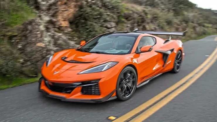 Corvette ZR1X – Hybrid: Ο εφιάλτης των Ferrari και Lamborghini